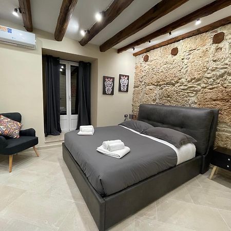 Tommy'S Rooms Palermo Buitenkant foto